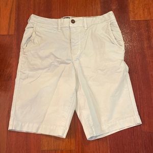 Men’s 28 waist American Eagle Shorts